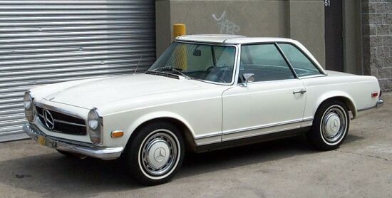 Mercedes-Benz%20280SL%20(1968).jpg